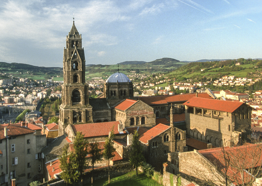 Cathédrale du Puy - Crédit Luc Olivier